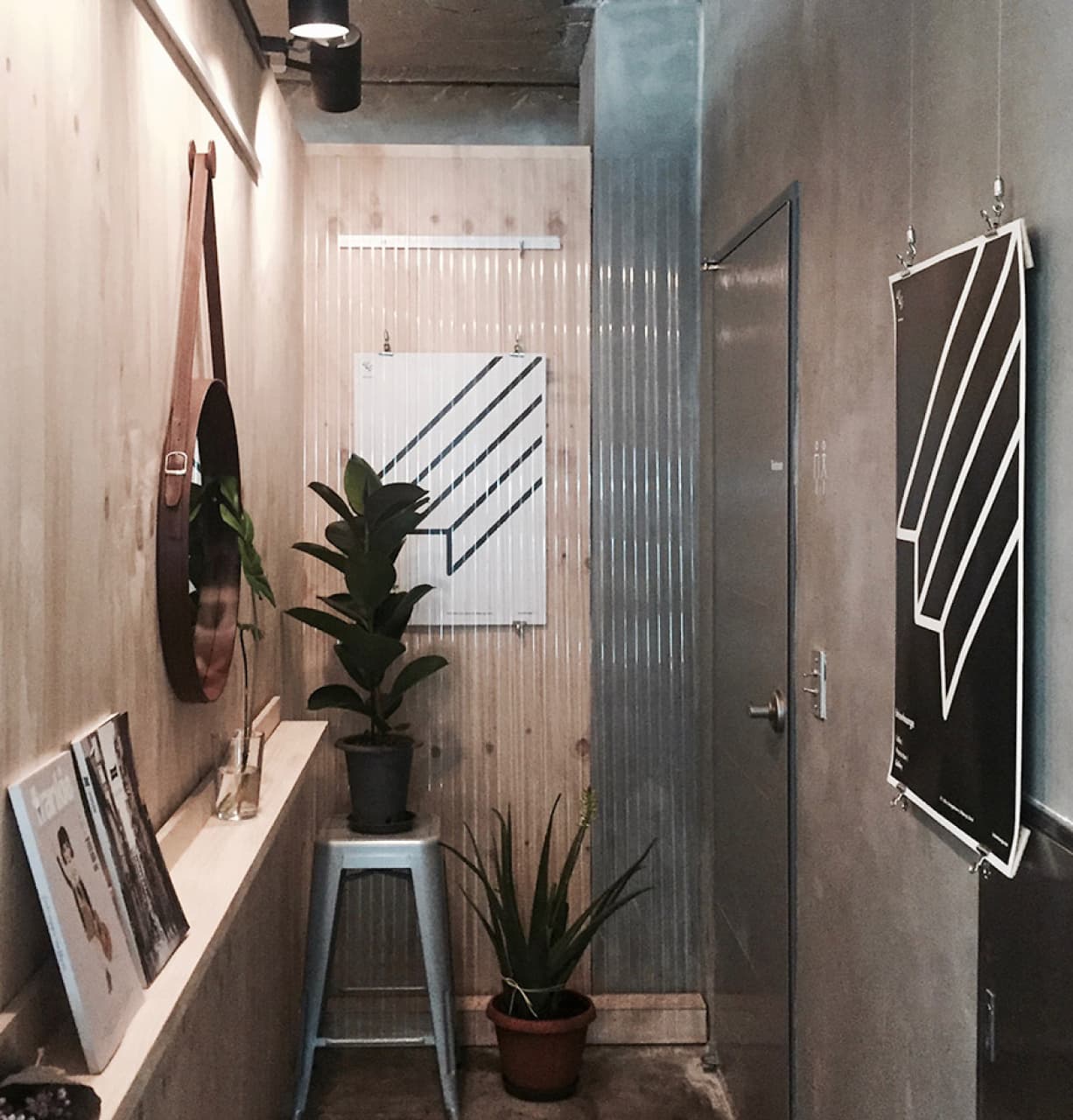 belowlounge brand experience